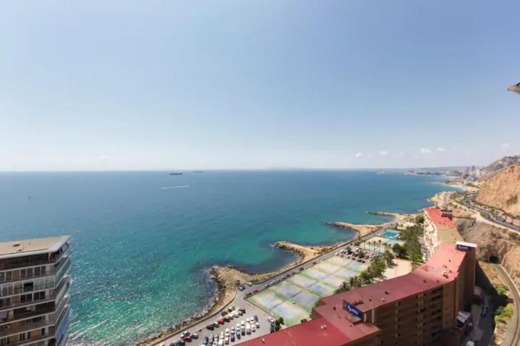 Beach Apartment With Fantastic Seaview Alicante Kültér fotó